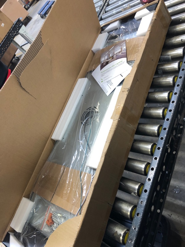 Photo 1 of 2 Pack LED Flat Panel Light 1x4FT