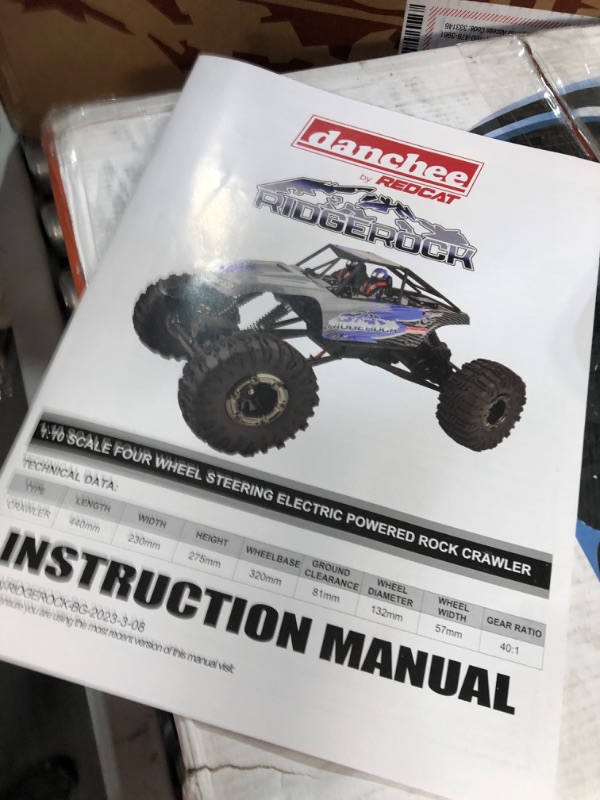 Photo 3 of DANCHEE RidgeRock - 4WD Electric Rock Crawler - 1/10 Scale - RTR , Blue