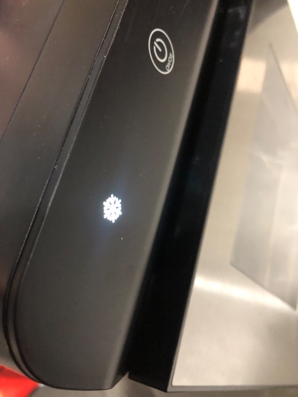 Photo 1 of ***USED - DIRTY - SCRATCHED - POWERS ON - UNABLE TO TEST FURTHER***
Gevi Household V2.0 Countertop Nugget Ice Maker With Viewing Window