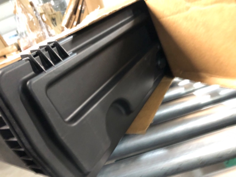 Photo 4 of ***CRACKED - SEE PICTURES***
UnderCover SwingCase Truck Bed Storage Box | SC201D | Fits 1999 - 2014 Ford F-150 Drivers Side , Black 1999 - 2014 Driver Side