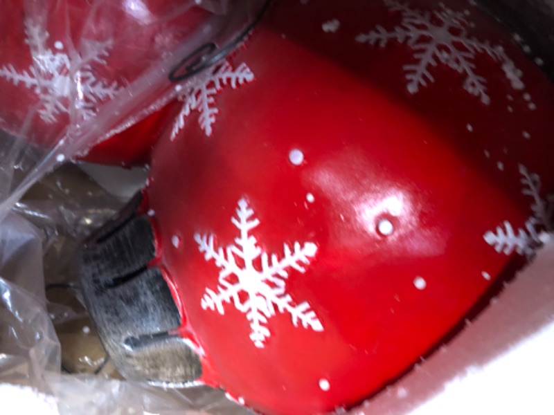 Photo 2 of Alpine CORPORATION Christmas Ball Ornament with Color Changing LED Light, Indoor