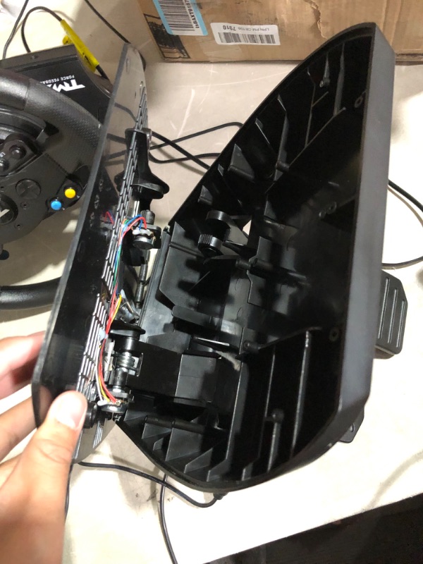 Photo 4 of **MAJOR DAMAGE, SOLD FOR PARTS, READ NOTES, NON-REFUNDABLE**
Thrustmaster TMX Force Feedback Racing Wheel 