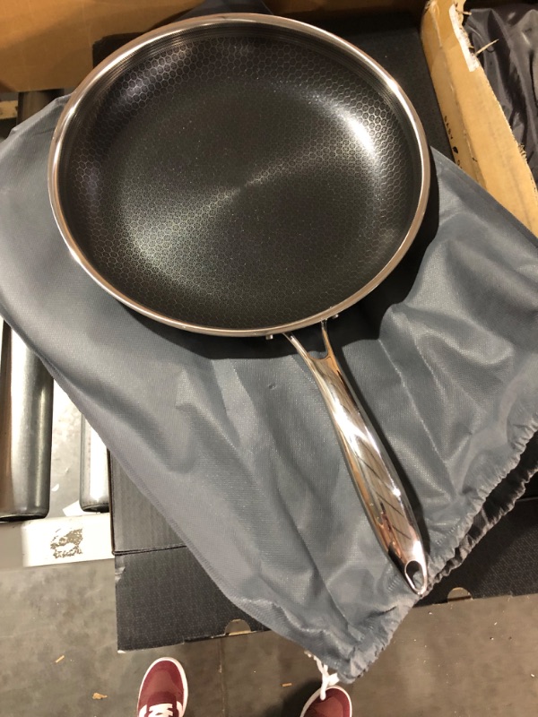 Photo 3 of HexClad 12 Inch Frying Pan with Stay Cool Handle, Hybrid Stainless Steel Cookware, Dishwasher and Oven Safe