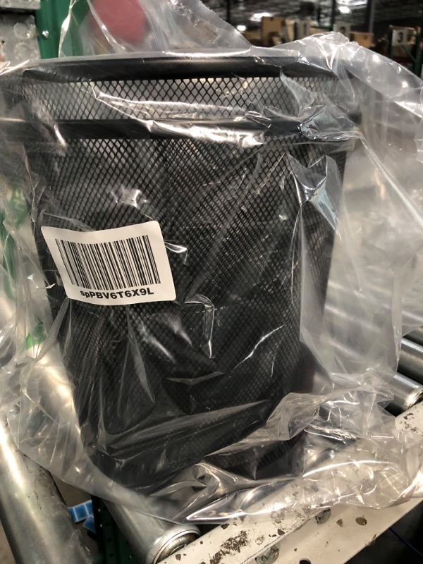 Photo 1 of Greenco Small Trash Cans for Home or Office, 2-Pack, 4.5 Gallon Black Mesh Round Trash Cans 