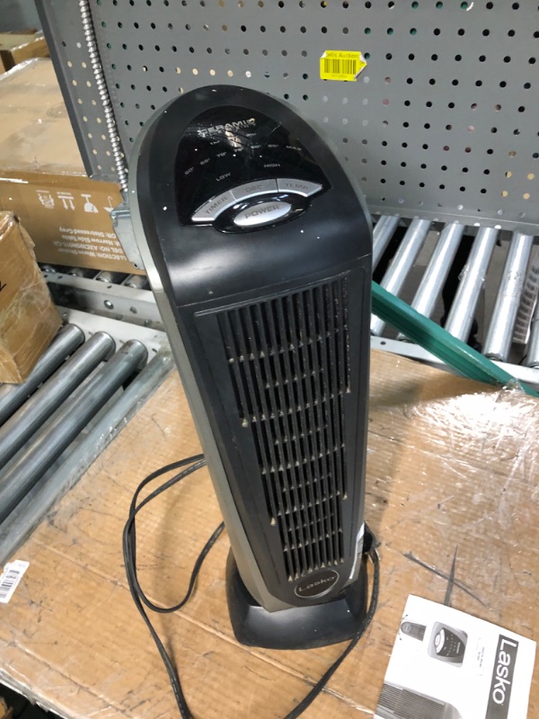 Photo 5 of **FOR PARTS ONLY** READ NOTES
Lasko Products Lasko 1500 Watt 2 Speed Ceramic Oscillating Tower Heater with Remote