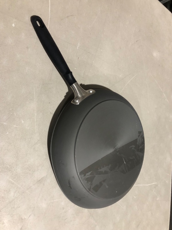 Photo 2 of ***USED - DAMAGED - DENTED - SEE PICTURES - NO PACKAGING***
OXO Good Grips Hard Anodized PFOA-Free Nonstick 12" Frying Pan Skillet Black