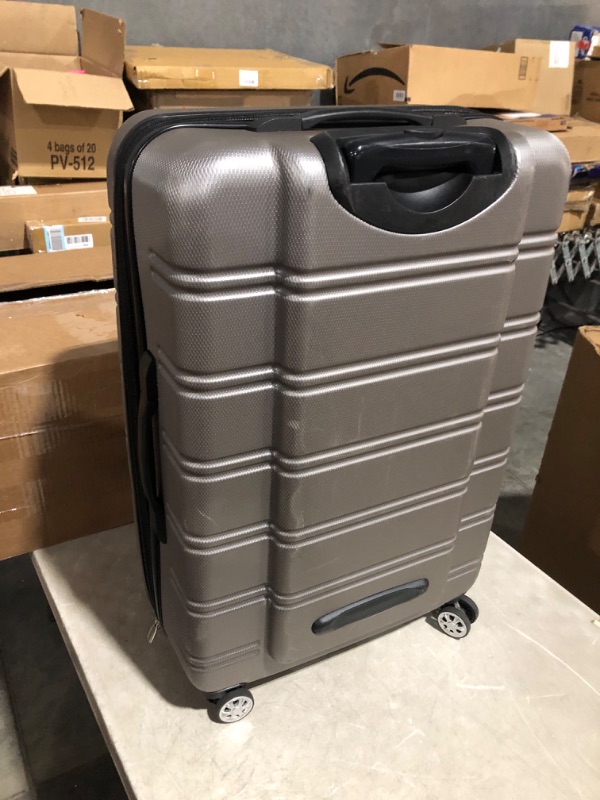 Photo 3 of ***USED - DAMAGED - CRACKED - SEE PICTURES***
Rockland Melbourne Hardside Expandable Spinner Wheel Luggage, Silver, Checked-Large 28-Inch Checked-Large 28-Inch Silver