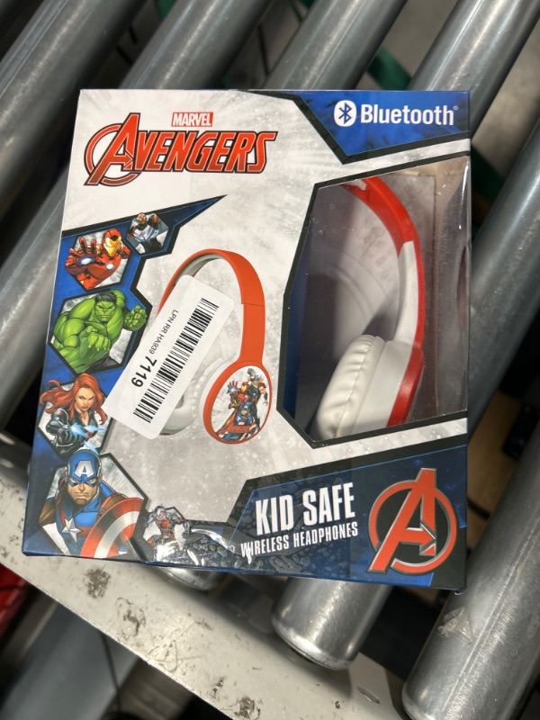 Photo 2 of Tech2Go Marvel Avengers Kids Safe Headphones with Built in Volume Limiting Feature for Safe Listening