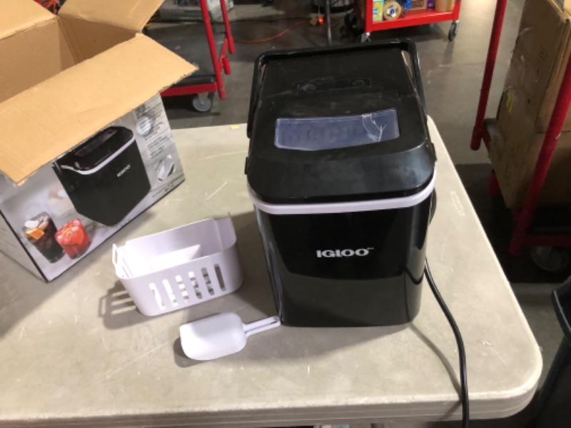 Photo 5 of ***USED - DAMAGED - SEE PICTURES***
Igloo Premium Self-Cleaning Countertop Ice Maker Machine, Handled Portable Ice Maker