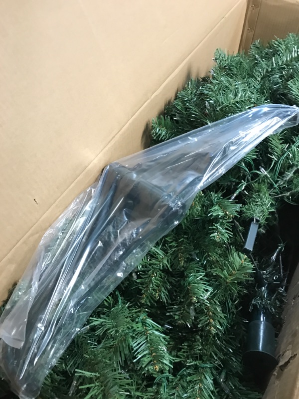 Photo 3 of *PARTS ONLY DOES NOT FULLY LIGHT UP*
National Tree Company Pre-Lit Artificial Full Christmas Tree, Green, 7.5 Feet