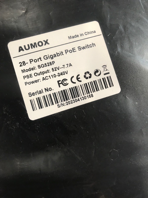 Photo 5 of Aumox 24 Port Gigabit PoE Switch, 28 Port PoE Switch Unmanaged 400W, with 2 x Uplink Gigabit Ports, 2 x 1G SFP Slots, Rackmount or Desktop, PoE Recovery, Plug and Play