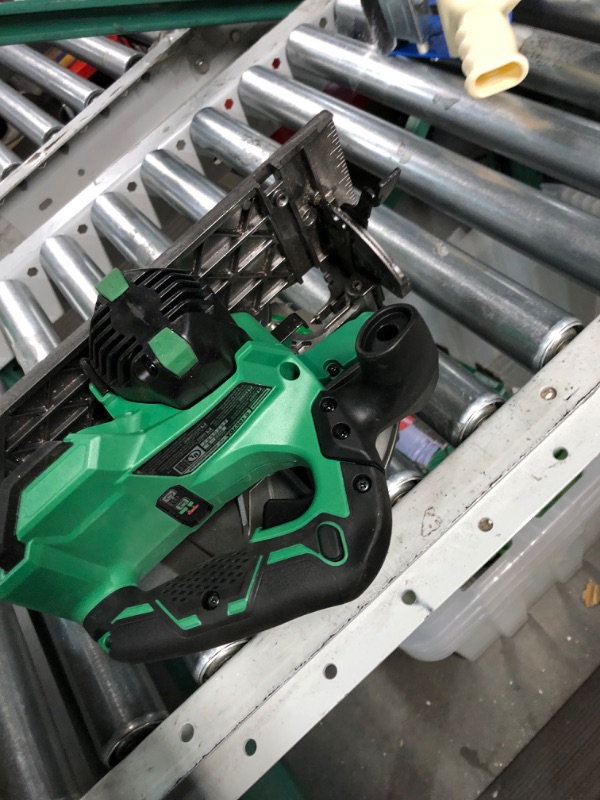 Photo 4 of *NON REFUNDABLE - PARTS ONLY* Metabo HPT 18V MultiVolt™ Cordless Circular Saw 