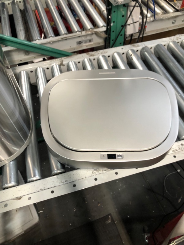 Photo 1 of **AUTOMATIC LID DOES NOT WORK*******
NINESTARS DZT-80-35 Automatic Touchless Infrared Motion Sensor Trash Can, 21 Gal 