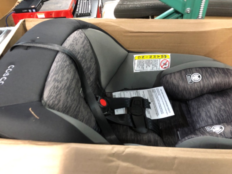 Photo 4 of Cosco Mighty Fit 65 DX Convertible Car Seat (Heather Onyx Gray)