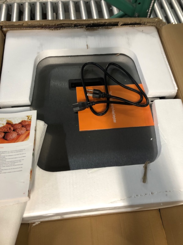 Photo 3 of **NONREFUNDABLE**FOR PARTS OR REPAIR**SEE NOTES**
Food Dehydrator with 12 Stainless Steel Trays, Double Fans, Precise Temperature Control, and Fast Drying Speed 