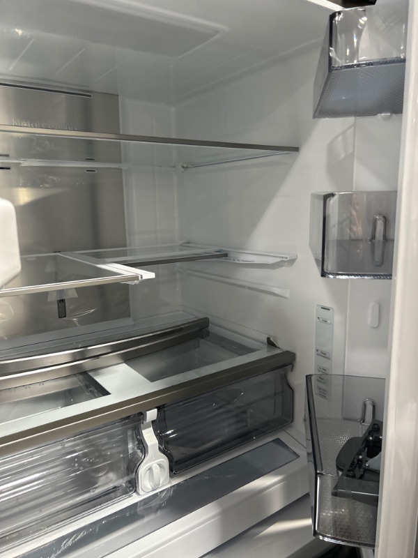 Photo 5 of Samsung Mega Capacity 29.8-cu ft 4-Door Smart French Door Refrigerator with Dual Ice Maker 