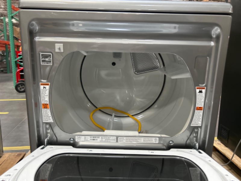 Photo 6 of Whirlpool Smart Capable 7.4-cu ft Hamper DoorSteam Cycle Smart Gas Dryer (Chrome Shadow) ENERGY 