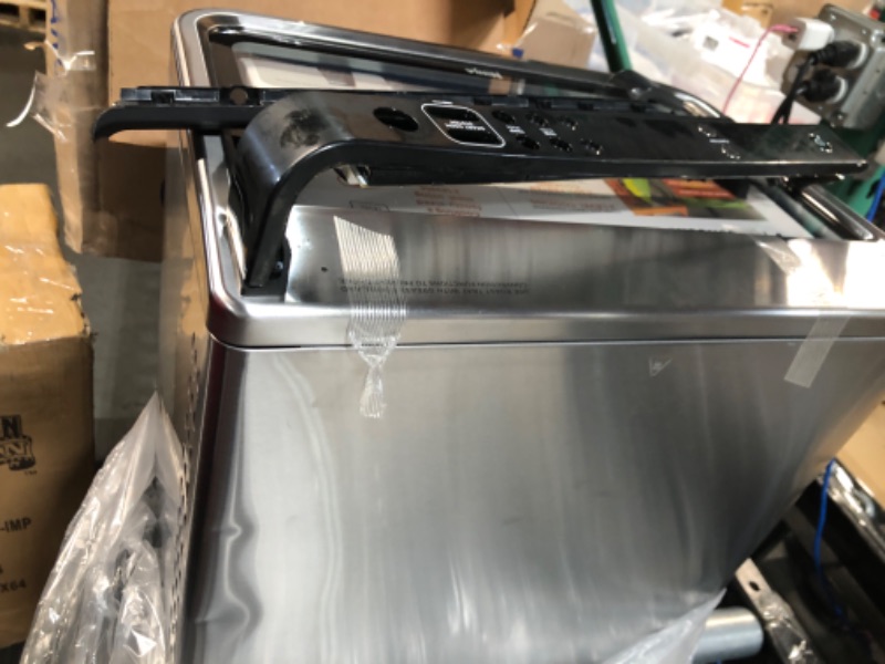 Photo 4 of **NON REFUMNDABLE NO RETURN SOLD AS IS***
**PARTS ONLY**Ninja DT251 Foodi 10-in-1 Smart XL Air Fry Oven, Bake, Broil, Toast, Air Fry, Roast, Digital Toaster, Smart Thermometer, True Surround Convection up to 450°F, includes 6 trays & Recipe Guide, Silver 