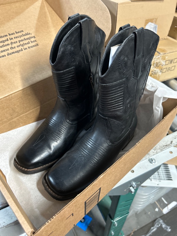 Photo 1 of mens size 9- black boots