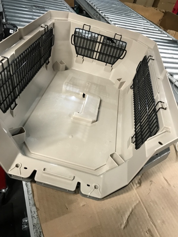 Photo 2 of ***MISSING PARTS***Amazon Basics Pet Carrier Kennel With Metal Wire Ventilation, 23-Inch Metal Vent 23-Inch