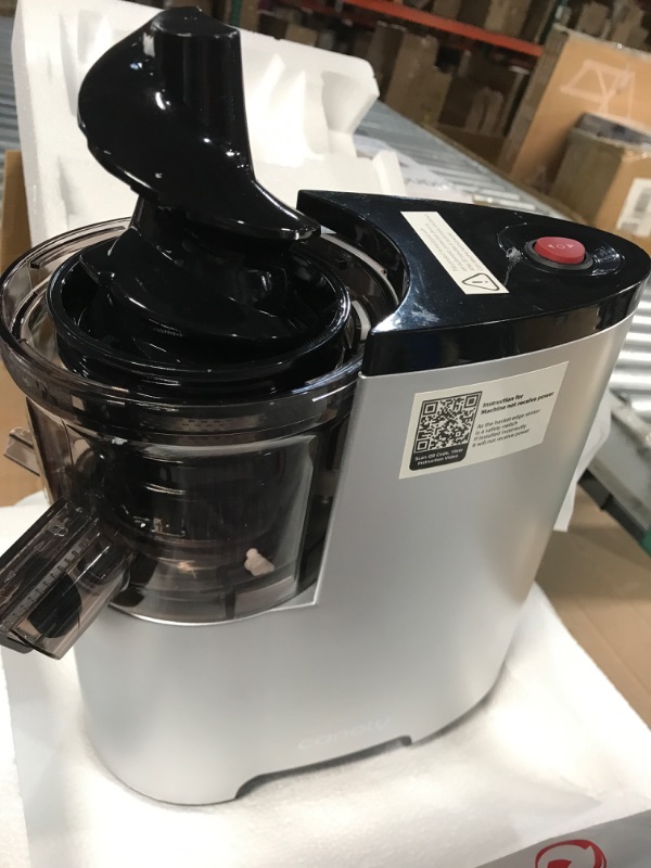 Photo 2 of * used * see images *
Masticating Juicer, 300W Professional Slow Juicer with 3.5-inch (88mm) Large Feed Chute for Nutrient Fruits and Vegetables, Cold Press Electric 