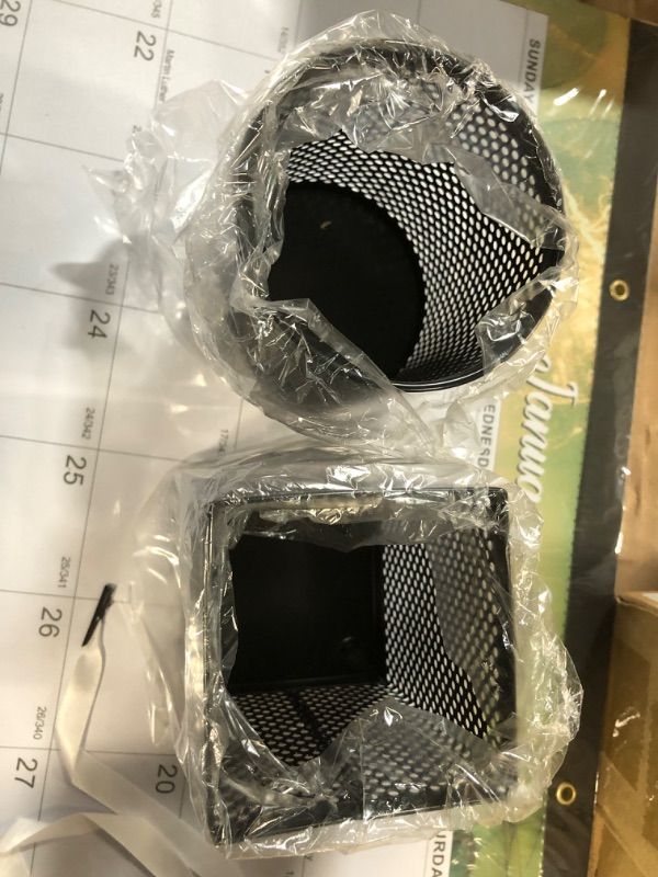 Photo 1 of Desk Calendar 2024/ Serengeti Shop Square & Circular Mesh Pen Holder Pair (Black)