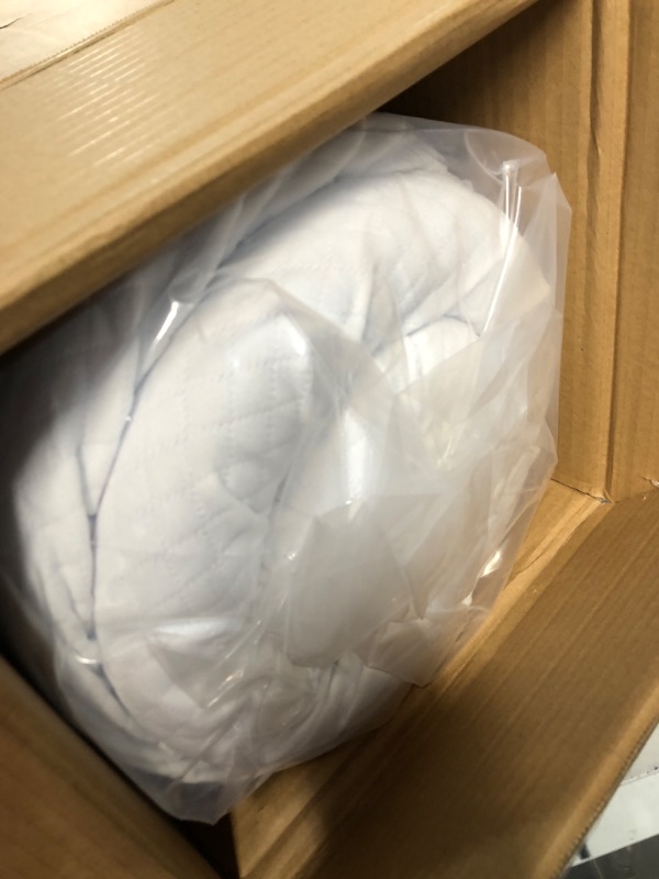 Photo 3 of SINWEEK 2 Inch Gel Memory Foam Mattress Topper Queen Size, Ventilated High Density Pad for Back Pain, Bed Topper with Removable Soft Cover, CertiPUR-US Certified Queen 2 Inch