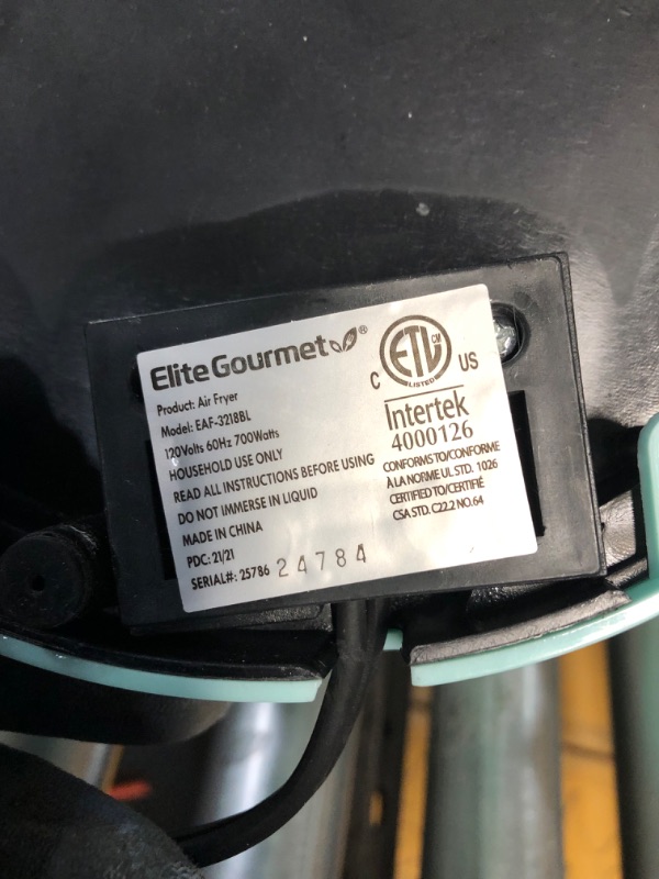 Photo 3 of **PARTS ONLY/SALE FINAL**
**NON-REFUNDABLE** // **SALE FINAL**  
Elite Gourmet EAF-3218BL Personal 1.1Qt Compact Space Saving Electric Hot Air Fryer Oil-Less Healthy Cooker, Timer & Temperature Controls
