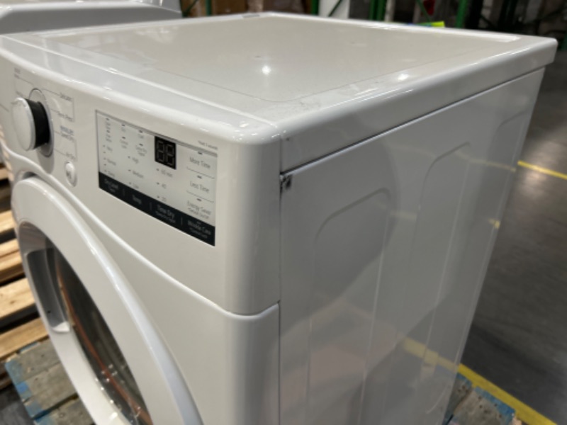Photo 5 of LG 7.4-cu ft Stackable Electric Dryer (White) ENERGY STAR