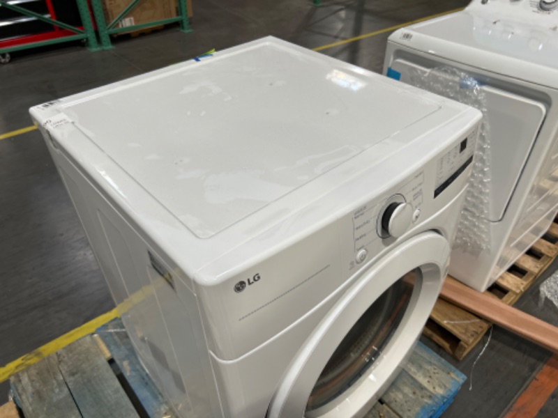 Photo 8 of LG 7.4-cu ft Stackable Electric Dryer (White) ENERGY STAR