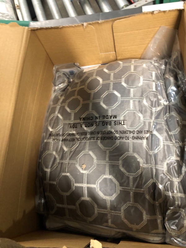 Photo 2 of * see clerk notes * 
Madison Park Luxury Comforter Set-Traditional Jacquard Design All Season Down Alternative Bedding