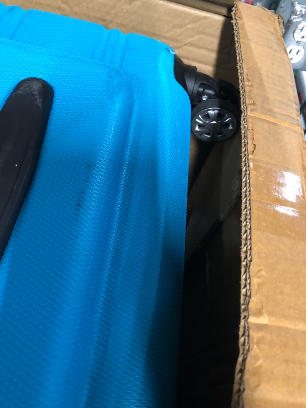 Photo 2 of (READ NOTES) Rockland Melbourne Hardside Expandable Spinner Wheel Luggage, Turquoise/Aqua, Checked-Large 28-Inch Checked-Large 28-Inch Turquoise/Aqua
