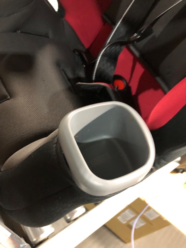 Photo 6 of ***USED - LIKELY MISSING PARTS***
Baby Trend Cover Me 4 in 1 Convertible Car Seat, Scooter