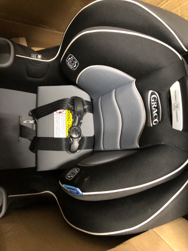 Photo 1 of Graco Extend2Fit Convertible Car Seat, Ride Rear Facing Longer with Extend2Fit, Gotham 2-in-1 Gotham