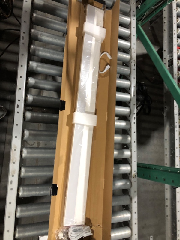 Photo 1 of GETINLIGHT 3 Color Levels Dimmable LED Under Cabinet Lighting with ETL Listed, 40-inch, Warm White (2700K), Soft White (3000K), Bright White (4000K), White Finished, IN-0210-5