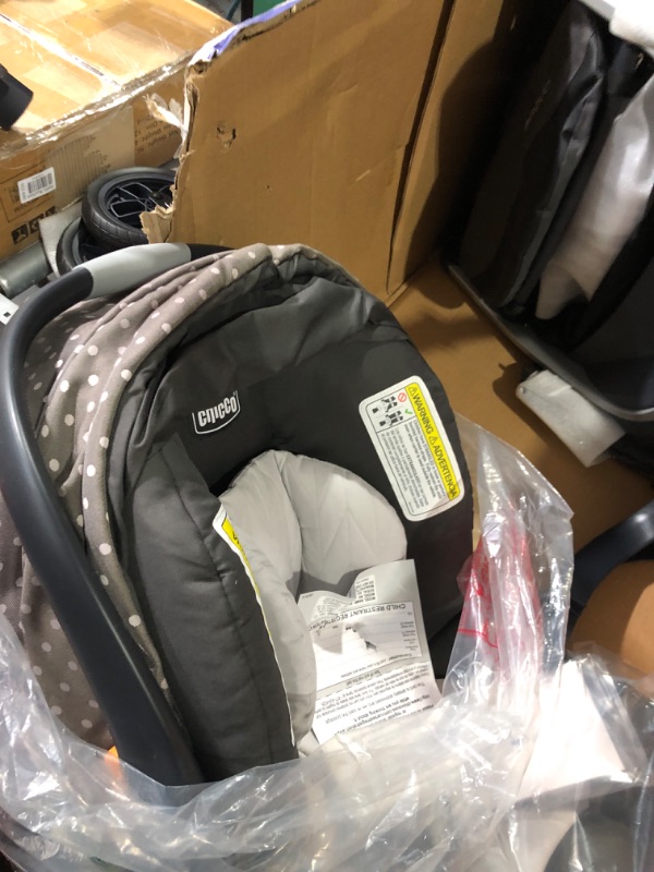 Photo 4 of Chicco Bravo 3-in-1 Trio Travel System, Bravo Quick-Fold Stroller with KeyFit 30 Infant Car Seat and Base, Car Seat and Stroller Combo | Calla/Grey Calla Bravo