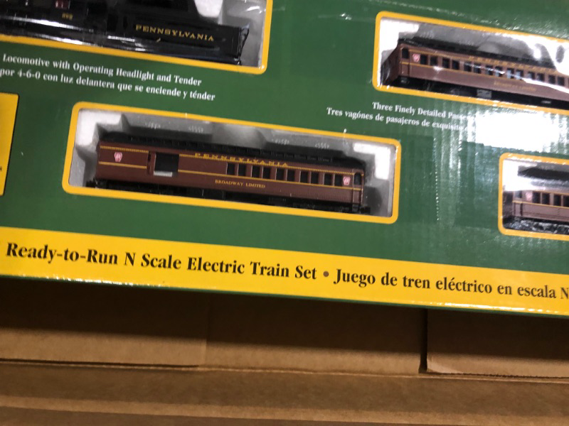 Photo 4 of Bachmann Trains - The Broadway Limited Ready To Run Electric Train Set