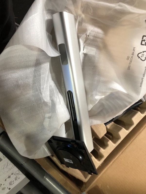 Photo 1 of Dell 34 Inch Ultrawide , WQHD (Wide Quad High Definition), Curved USB-C Monitor (P3421W), 3440 x 1440 at 60Hz, 3800R Curvature, 1.07 Billion Colors, Adjustable, Black