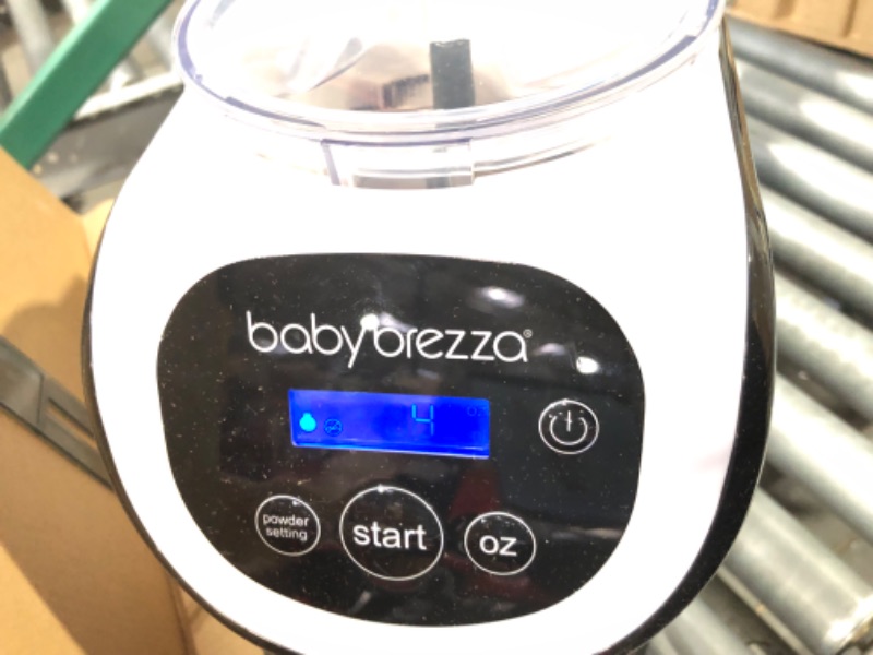 Photo 4 of Baby Brezza Formula Pro Mini Baby Formula Maker