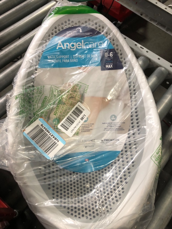 Photo 1 of Angelcare Baby Bath Support (Aqua)