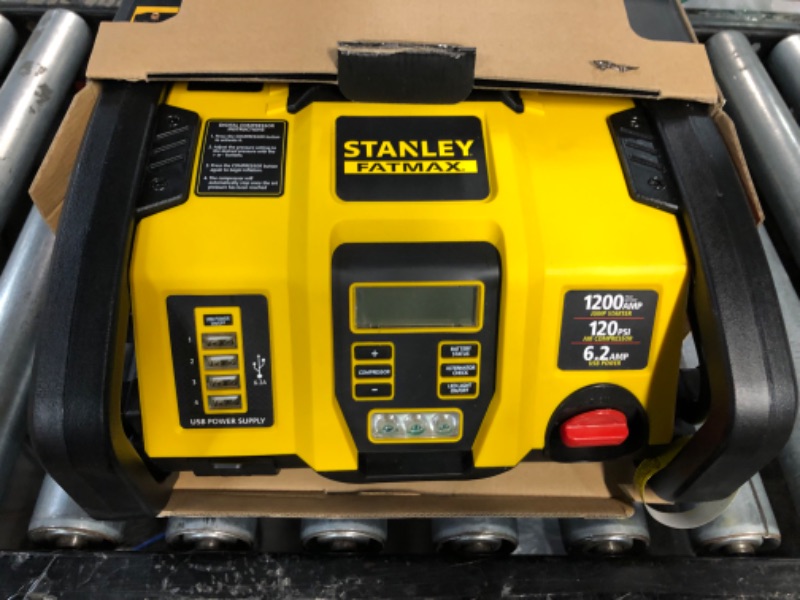 Photo 3 of Stanley PP1DCS Fatmax 1000 Peak Amp Power Station