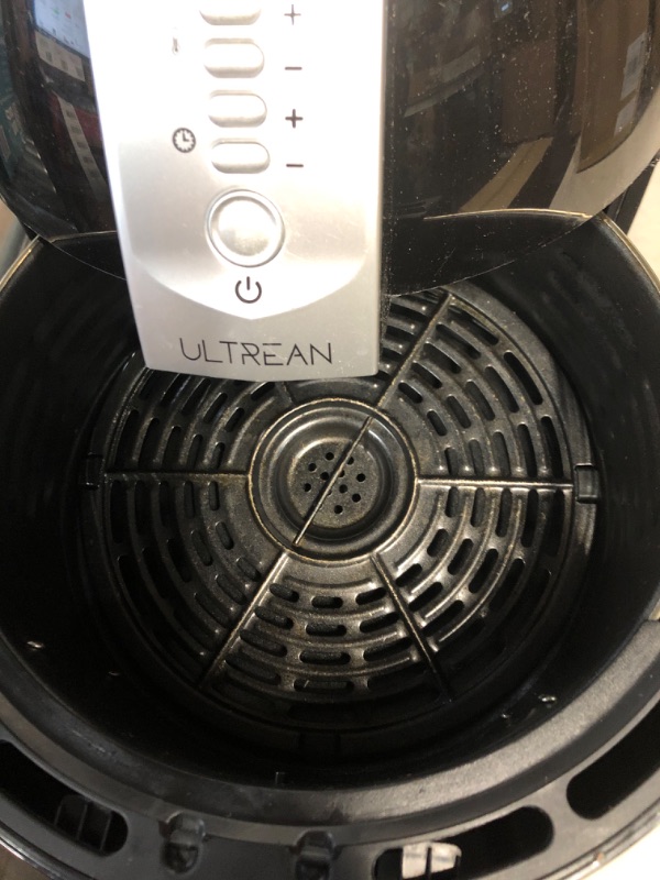 Photo 5 of ***POWERS ON - HEAVILY USED AND DIRTY***
Ultrean Air Fryer, 4.2 Quart Electric 1500W (Black)