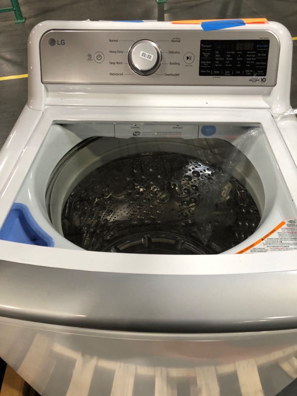 Photo 7 of LG TurboWash3D 5.5-cu ft High Efficiency Impeller Smart Top-Load Washer (White) 