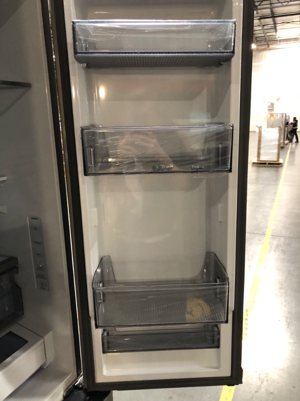 Photo 12 of Samsung Mega Capacity 31.5-cu ft Smart French Door Refrigerator with Dual Ice Maker 