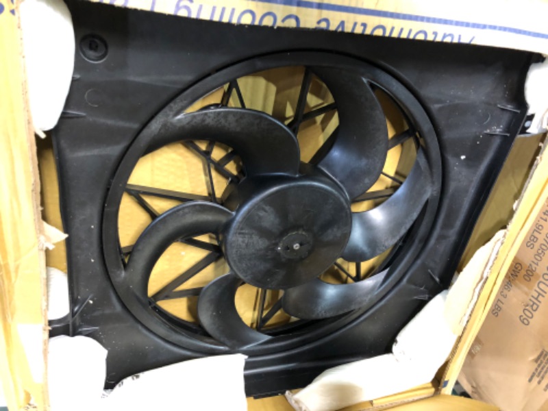 Photo 3 of TYC 621140 Cooling Fan Assembly Compatible with 2005-2005 Jeep Liberty