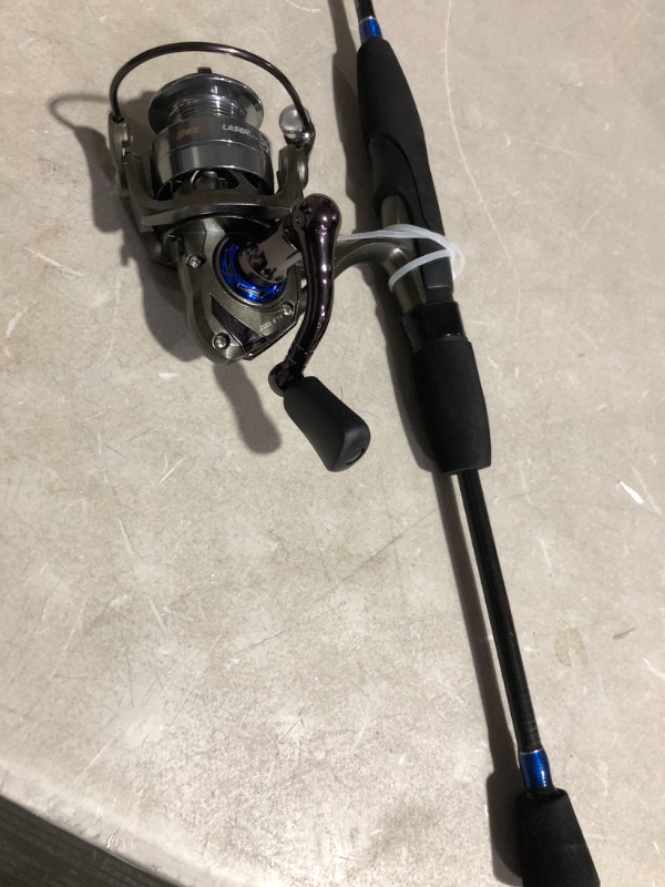 Photo 2 of * used * see all images * 
Lew's Laser Lite Spinning Reel