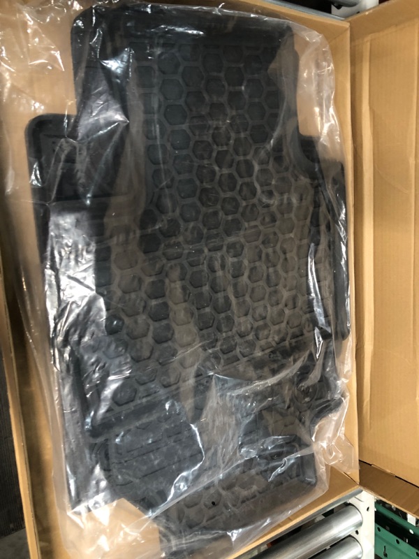 Photo 2 of Custom fit for 2019-2023 Toyota Rav4 Premium All-Weather Rubber Floor Mats 