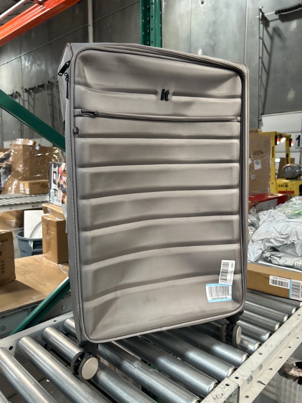 Photo 2 of ***USED - DIRTY - NO PACKAGING***
it luggage Census 28" Softside Checked 8 Wheel Spinner, Grey Skin
