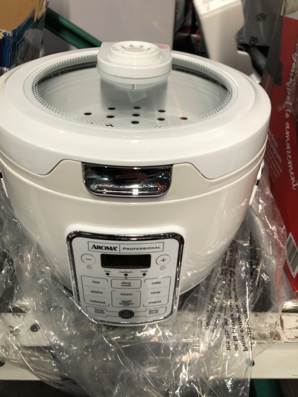 Photo 1 of ***PARTS ONLY NON REFUNDABLE****
Aroma Housewares Professional 20-Cup(cooked) / 4Qt. Digital Rice Cooker/Multicooker,  ITEM DOES NOT WORK