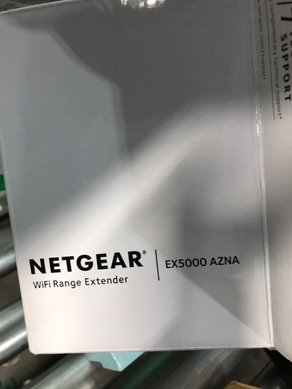 Photo 4 of NETGEAR WiFi Range Extender EX5000 - Coverage up to 1500 Sq.Ft. and 25 Devices, WiFi Extender AC1200